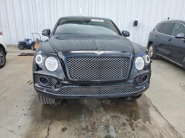 Photo 5 from auction – 2018 BENTLEY BENTAYGA with VIN SJAAC2ZV9JC019153