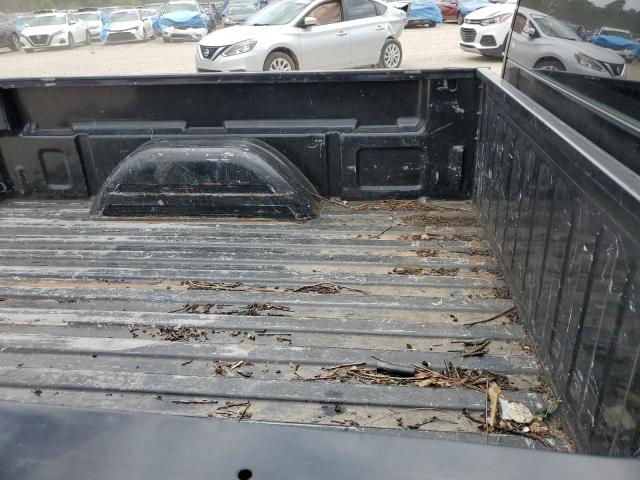 Photo 10 from auction – 2000 CHEVROLET SILVERADO with VIN 1GCEC14V2YZ274235