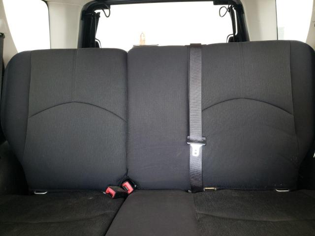 Photo 10 from auction – 2010 MAZDA TRIBUTE I with VIN 4F2CY0C74AKM09008