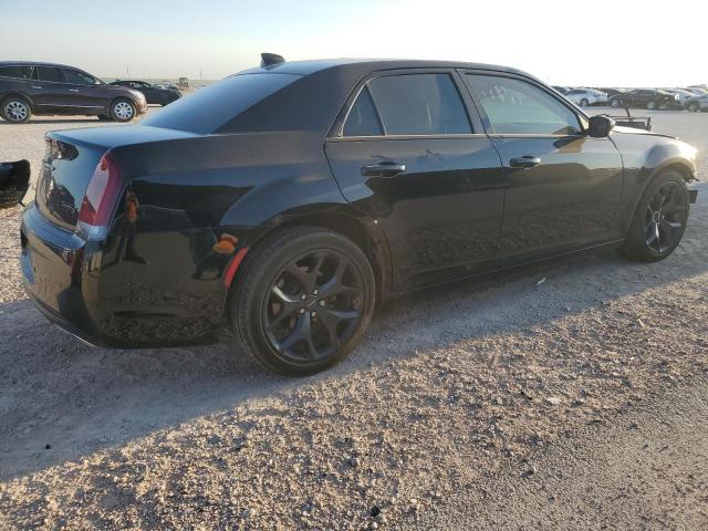 Photo 3 from auction – 2022 CHRYSLER 300 S with VIN 2C3CCABG3NH127417