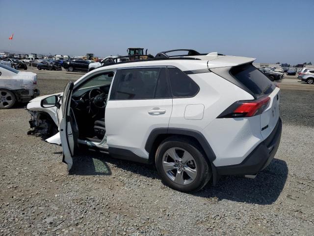 Photo 2 from auction – 2022 TOYOTA RAV4 XLE with VIN 2T3W1RFV6NC175887