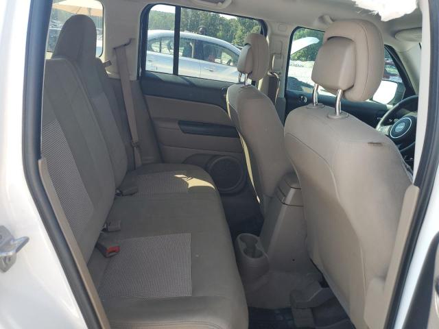 Photo 11 from auction – 2017 JEEP PATRIOT SP with VIN 1C4NJPBB4HD158257