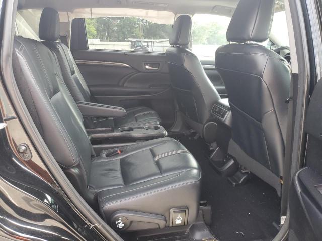Zdjęcie 11 z aukcji – 2018 TOYOTA HIGHLANDER z VIN 5TDKZRFH6JS536918