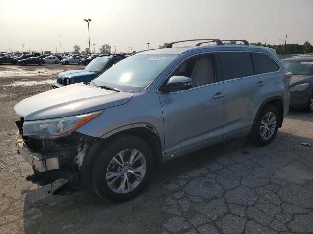 TOYOTA HIGHLANDER 2015 with VIN 5TDJKRFH2FS177106 - Photo from auction