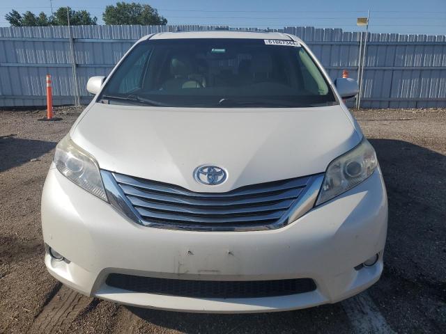 Photo 5 from auction – 2012 TOYOTA SIENNA XLE with VIN 5TDYK3DC8CS207935
