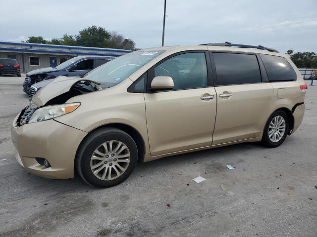 Photo 1 from auction – 2012 TOYOTA SIENNA XLE with VIN 5TDYK3DC1CS244499