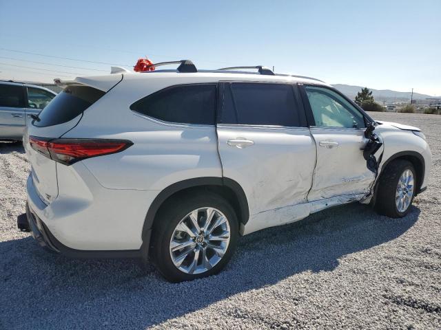 Photo 3 from auction – 2020 TOYOTA HIGHLANDER with VIN 5TDDZRBH8LS049771