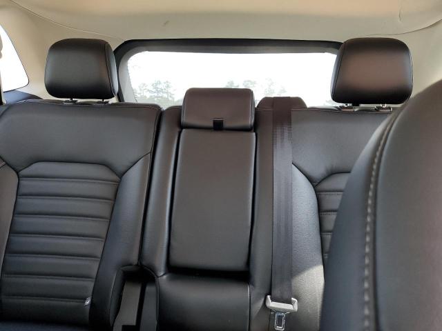 Photo 10 from auction – 2017 FORD EDGE SEL with VIN 2FMPK3J8XHBB95853