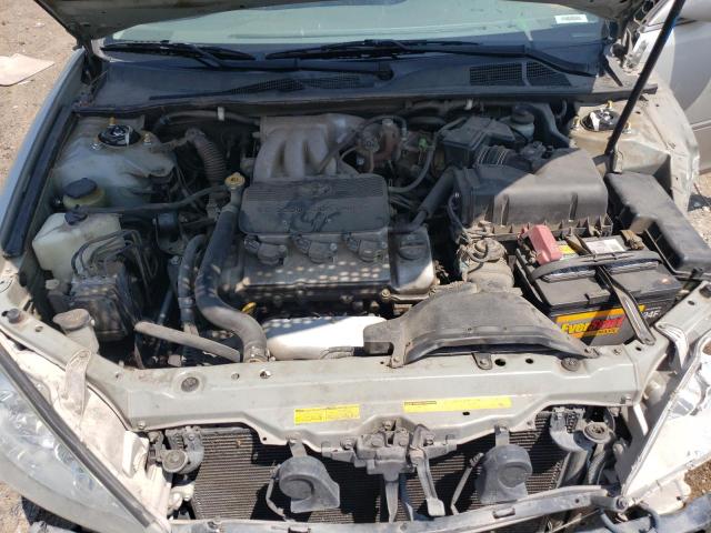 Photo 11 from auction – 2003 TOYOTA CAMRY LE with VIN 4T1BF30K13U039229