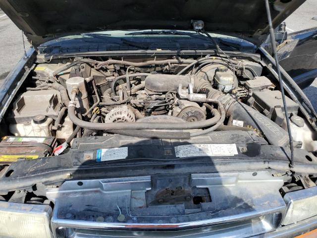 Photo 11 from auction – 2002 CHEVROLET BLAZER with VIN 1GNCS13W02K130713