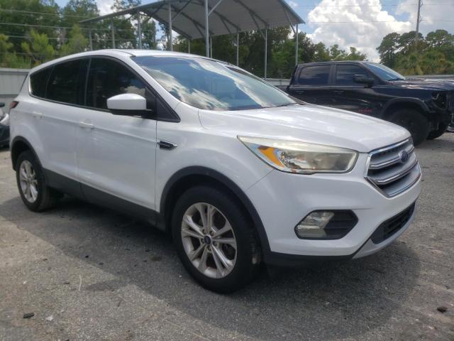 Photo 4 from auction – 2017 FORD ESCAPE SE with VIN 1FMCU0G98HUD67167
