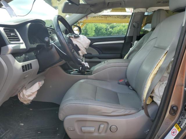 Zdjęcie 7 z aukcji – 2016 TOYOTA HIGHLANDER z VIN 5TDJKRFH0GS253004