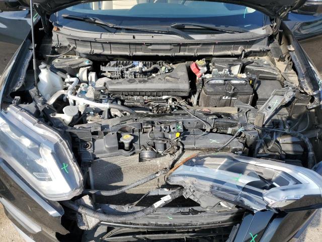 Photo 12 from auction – 2017 NISSAN ROGUE S with VIN KNMAT2MT2HP567342