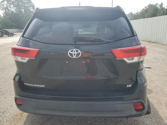 Photo 6 from auction – 2018 TOYOTA HIGHLANDER with VIN 5TDKZRFH6JS536918