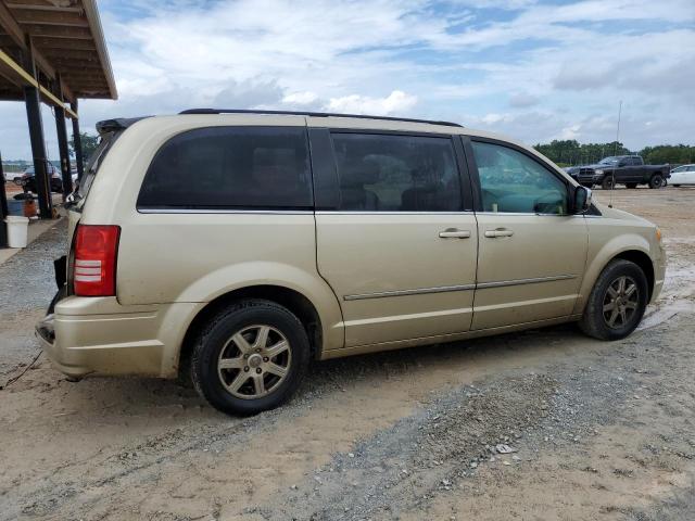 Photo 3 from auction – 2010 CHRYSLER TOWN & COU with VIN 2A4RR5D19AR449191