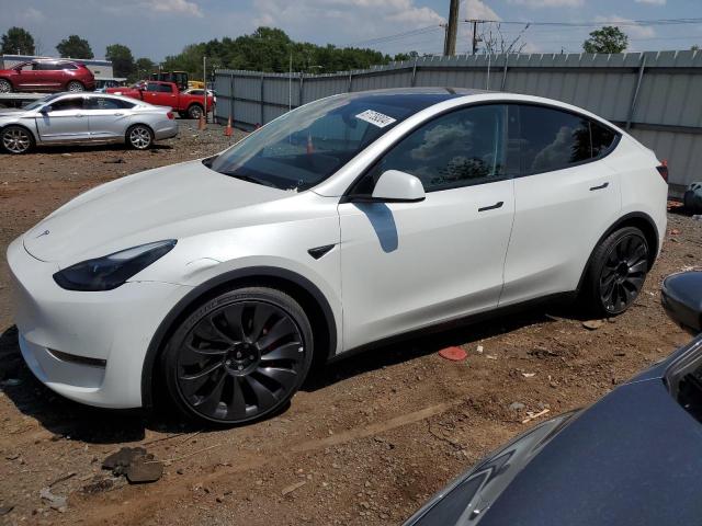 TESLA MODEL Y 2022 with VIN 7SAYGDEF8NF382499 - Photo from auction