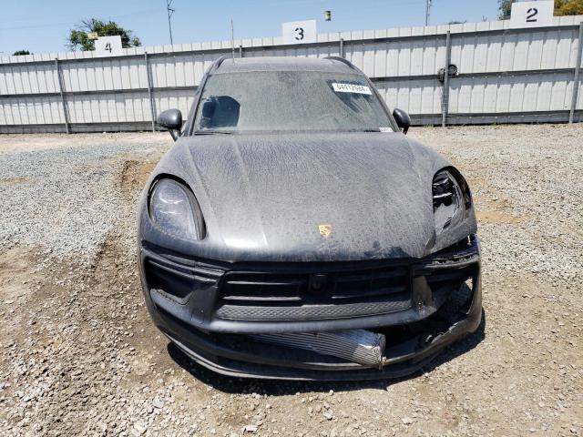 Photo 5 from auction – 2023 PORSCHE MACAN BASE with VIN WP1AA2A58PLB20174