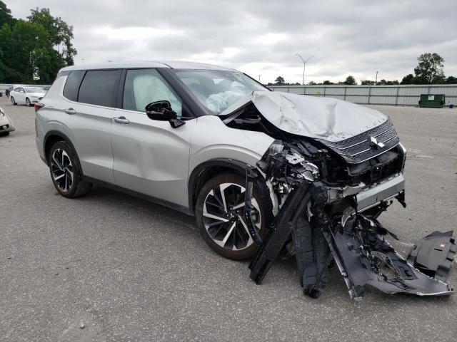 Photo 4 from auction – 2024 MITSUBISHI OUTLANDER with VIN JA4J3VA80RZ015565