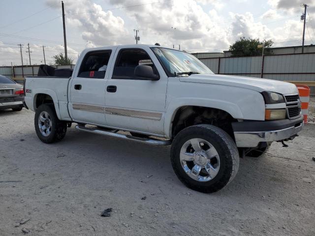 Zdjęcie 4 z aukcji – 2004 CHEVROLET SILVERADO z VIN 2GCEK13T241367925
