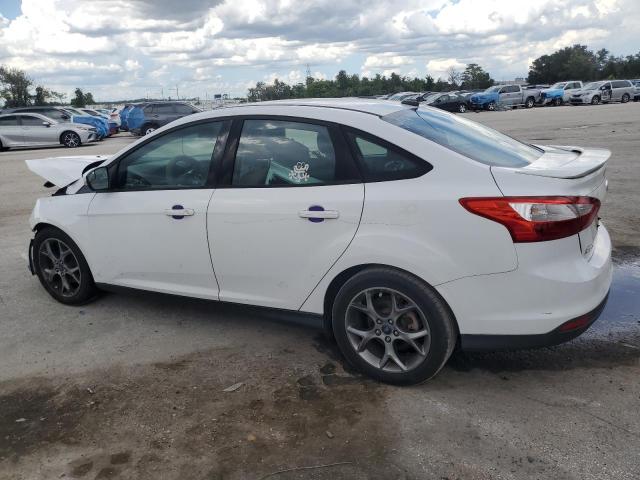 Photo 2 from auction – 2014 FORD FOCUS SE with VIN 1FADP3F25EL222343
