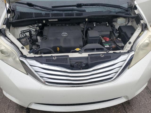 Photo 12 from auction – 2012 TOYOTA SIENNA XLE with VIN 5TDYK3DC5CS195064