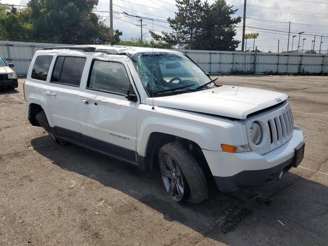 Photo 4 from auction – 2015 JEEP PATRIOT with VIN 1C4NJRFB2FD232133