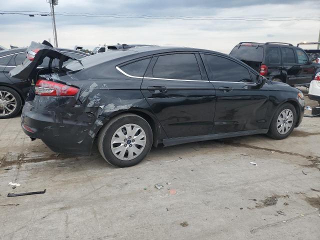 Photo 3 from auction – 2020 FORD FUSION S with VIN 3FA6P0G71LR255128