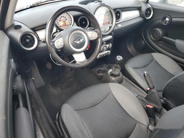 Photo 8 from auction – 2010 MINI COOPER with VIN WMWMF3C54ATU76919