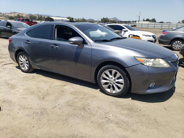 Photo 4 from auction – 2014 LEXUS ES 300H with VIN JTHBW1GG3E2059750