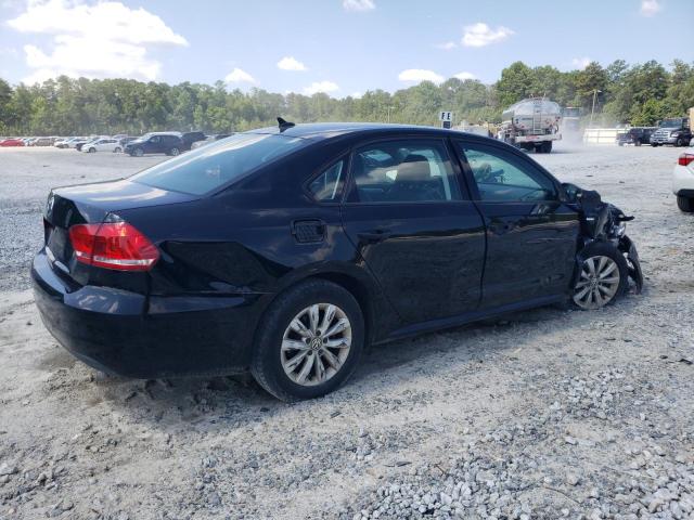Photo 3 from auction – 2015 VOLKSWAGEN PASSAT S with VIN 1VWAT7A34FC045153