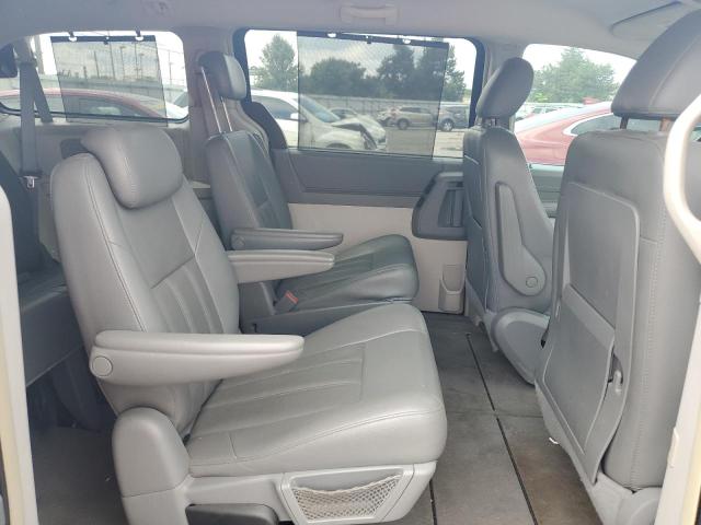 Photo 11 from auction – 2008 CHRYSLER TOWN & COU with VIN 2A8HR54P08R836754