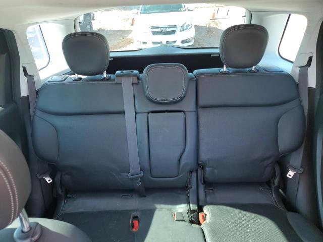 Photo 10 from auction – 2018 FIAT 500L TREKK with VIN ZFBCFADH1JZ040945