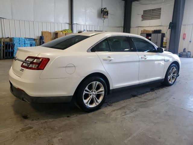 Photo 3 from auction – 2013 FORD TAURUS SEL with VIN 1FAHP2E80DG130954
