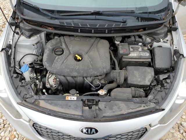 Photo 11 from auction – 2015 KIA FORTE LX with VIN KNAFK4A69F5429239
