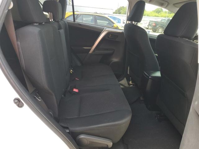 Photo 11 from auction – 2015 TOYOTA RAV4 LE with VIN JTMZFREV9FD053117