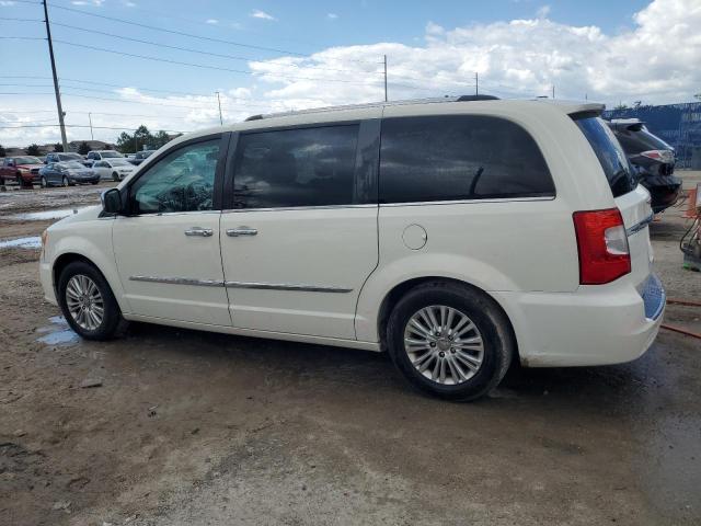 Photo 2 from auction – 2012 CHRYSLER TOWN & COU with VIN 2C4RC1GG4CR106386