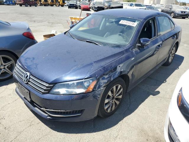 VOLKSWAGEN PASSAT S 2013 with VIN 1VWAP7A38DC143426 - Photo from auction