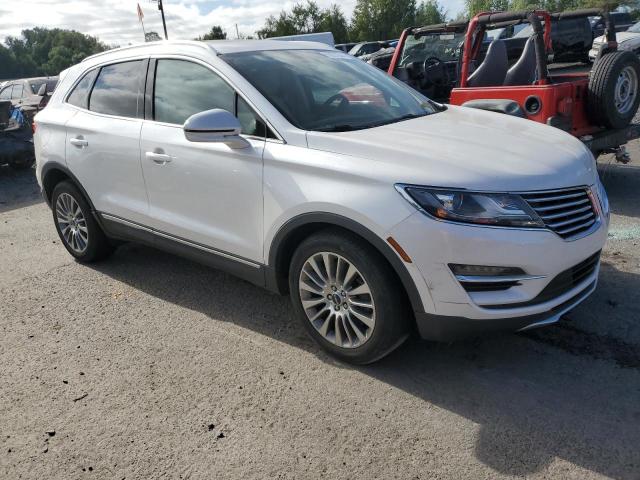 Photo 4 from auction – 2016 LINCOLN MKC RESERV with VIN 5LMCJ3C99GUJ03192