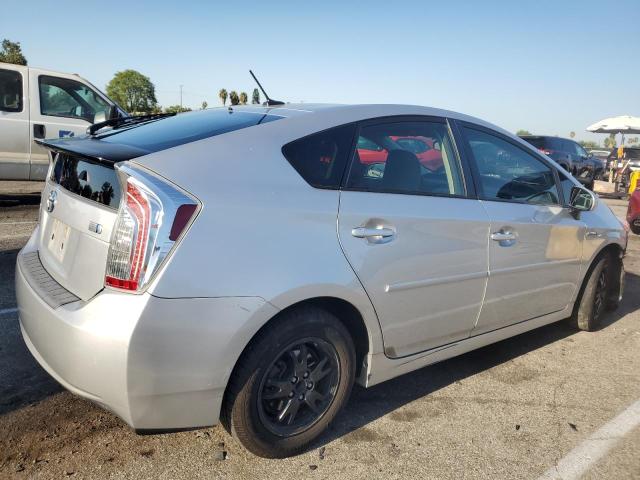 Photo 3 from auction – 2013 TOYOTA PRIUS with VIN JTDKN3DU4D0339049