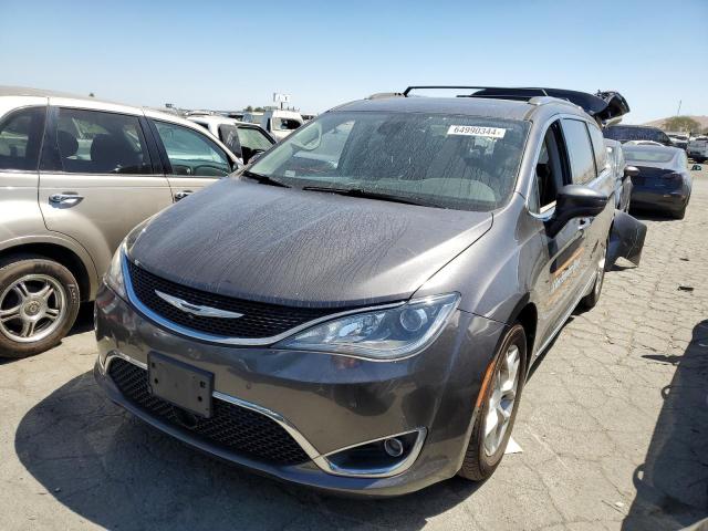 CHRYSLER PACIFICA T 2018 with VIN 2C4RC1EG0JR106241 - Photo from auction