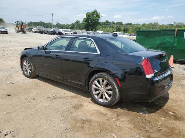 Photo 2 from auction – 2016 CHRYSLER 300 LIMITE with VIN 2C3CCARGXGH136141