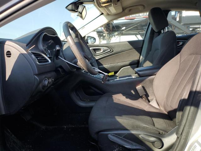 Photo 7 from auction – 2015 CHRYSLER 200 LIMITE with VIN 1C3CCCAB1FN575049