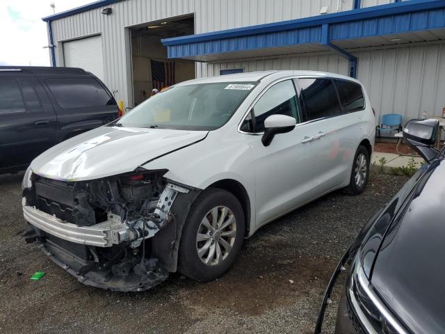 CHRYSLER PACIFICA T 2017 with VIN 2C4RC1DG7HR688589 - Photo from auction