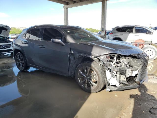 Photo 4 from auction – 2019 LEXUS UX 200 with VIN JTHY3JBH9K2007649