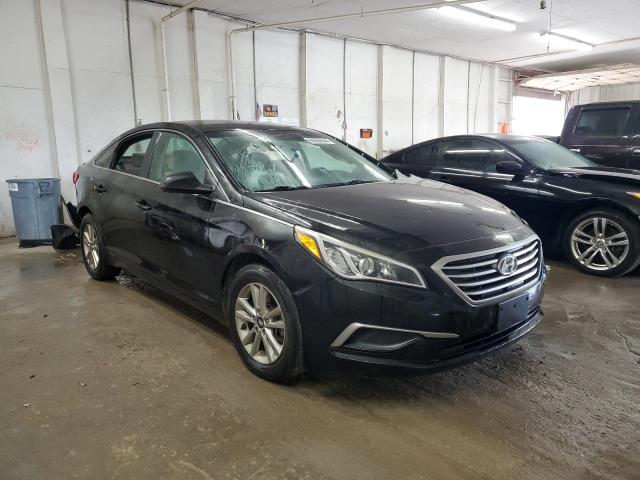 Photo 4 from auction – 2016 HYUNDAI SONATA SE with VIN 5NPE24AF1GH274993