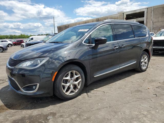 CHRYSLER PACIFICA T 2017 with VIN 2C4RC1EGXHR550933 - Photo from auction