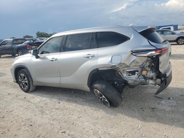 Photo 2 from auction – 2021 TOYOTA HIGHLANDER with VIN 5TDGZRAH3MS517583