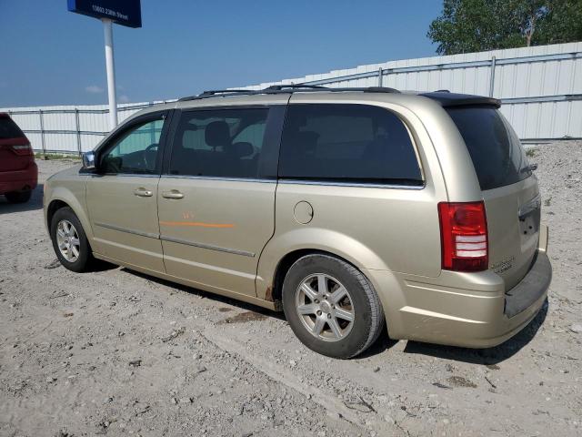 Photo 2 from auction – 2010 CHRYSLER TOWN & COU with VIN 2A4RR8DXXAR376810