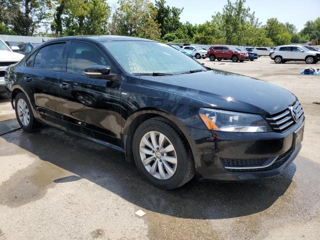Photo 4 from auction – 2015 VOLKSWAGEN PASSAT S with VIN 1VWAT7A39FC032267