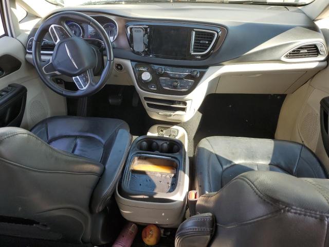 Photo 8 from auction – 2017 CHRYSLER PACIFICA with VIN 2C4RC1BG9HR572491